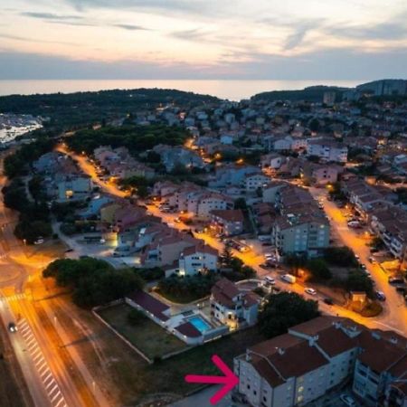 New Apartment Near Sea With 3 Bedrooms And 2 Bathrooms Pula Zewnętrze zdjęcie