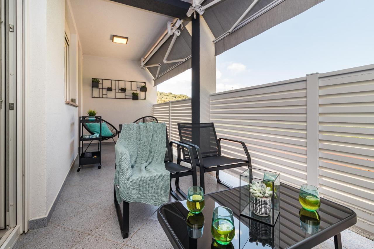 New Apartment Near Sea With 3 Bedrooms And 2 Bathrooms Pula Zewnętrze zdjęcie